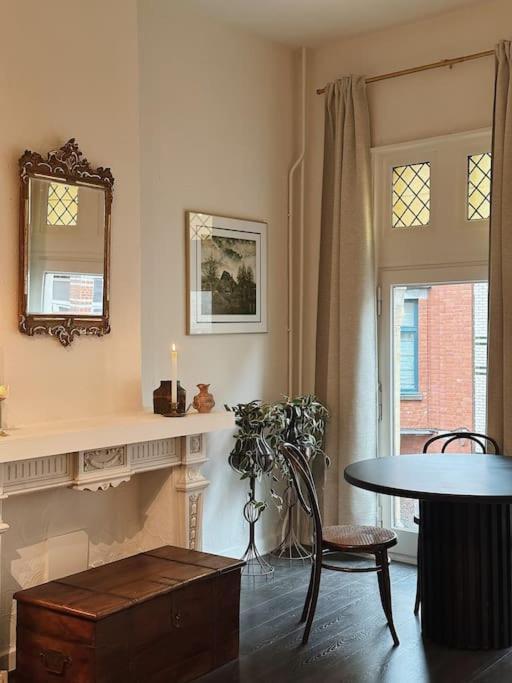 Historic Serenity Apartment Gent Exterior foto